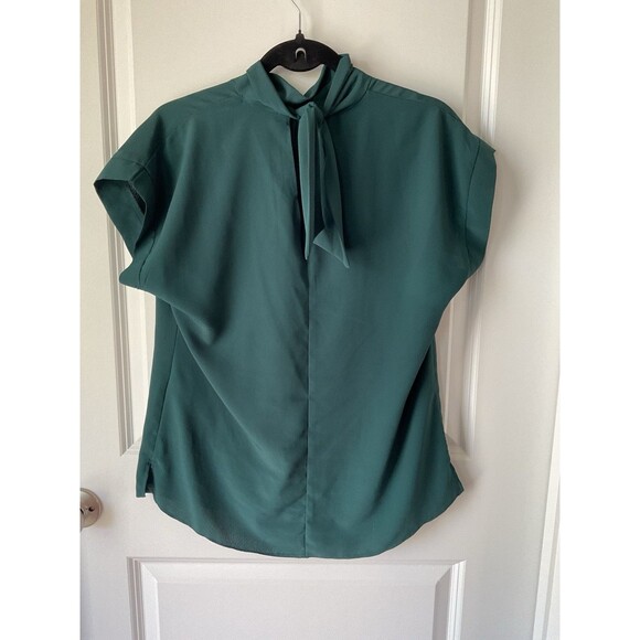 New Look Green Mock Neck Blouse 8 Short Sleeve Elegant Women’s Work Holiday - Picture 4 of 9